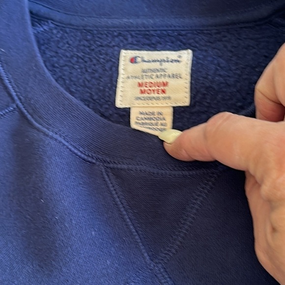 Ladies champion, authentic athletic apparel M, made in Cambodia navy blue - Picture 7 of 10